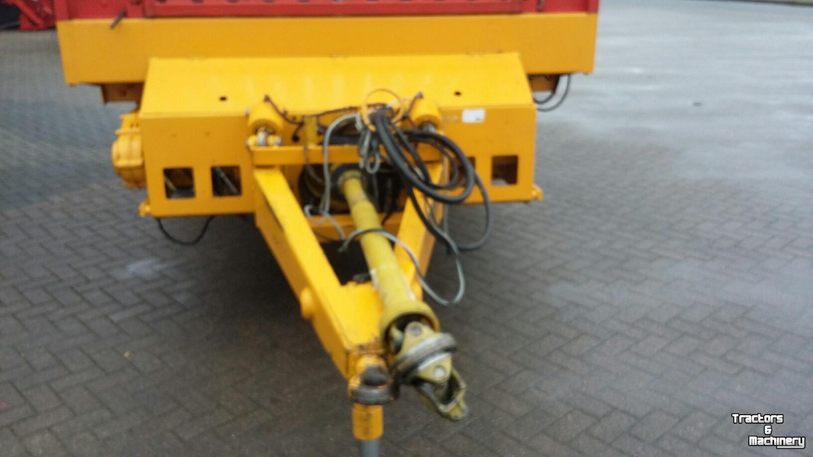 Autochargeuse Schuitemaker RAPIDE 125