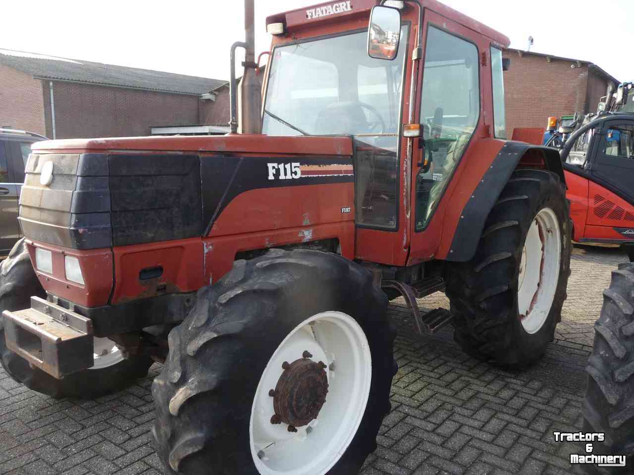 Tracteurs Fiat f 115