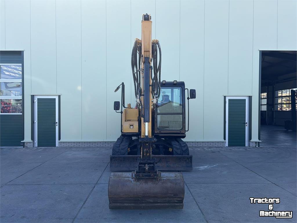 Mini pelleteuse Sany SY75C