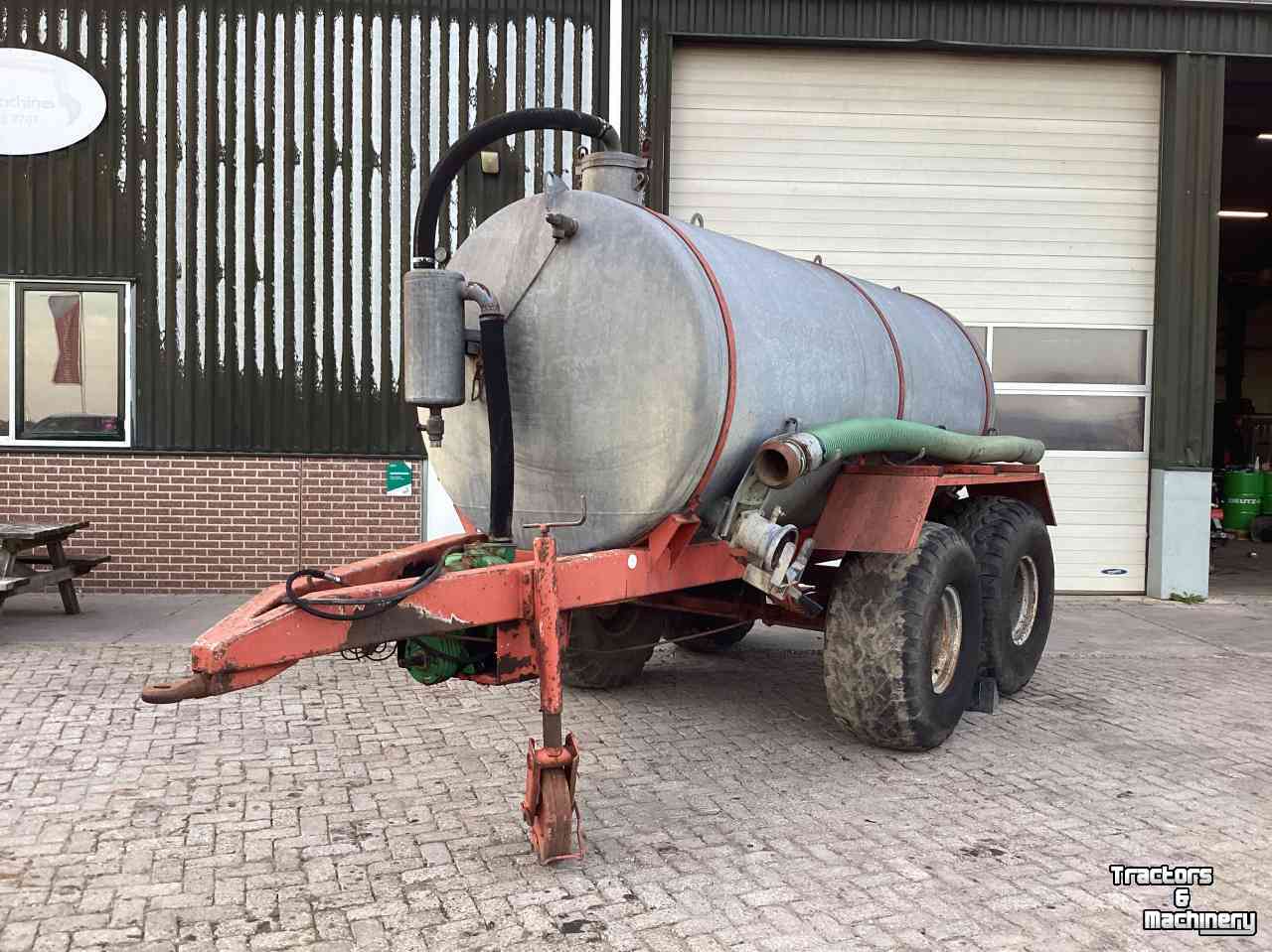 Tonneau de lisier Kaweco 8000 Mesttank