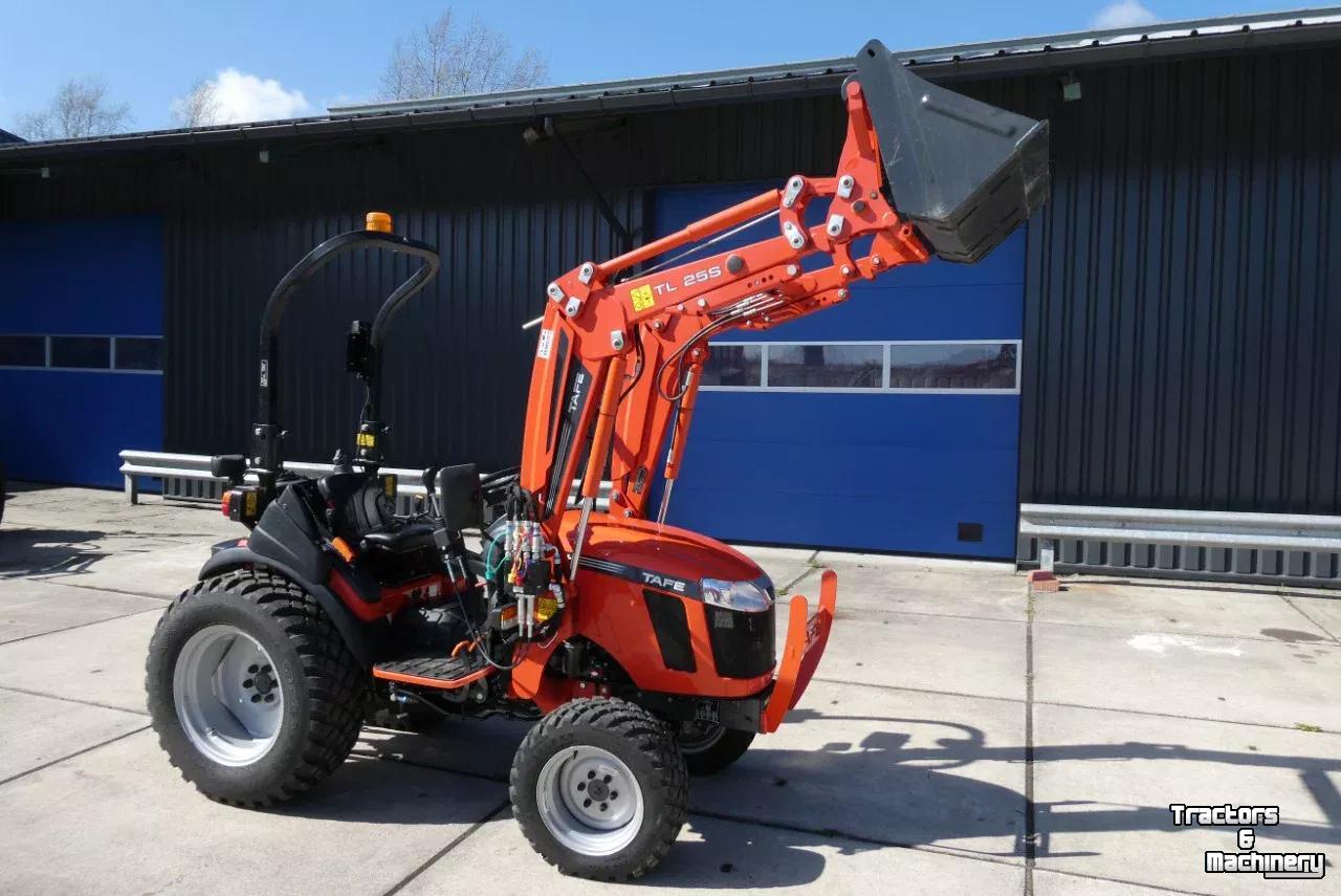 Tracteur TAFE 6028H