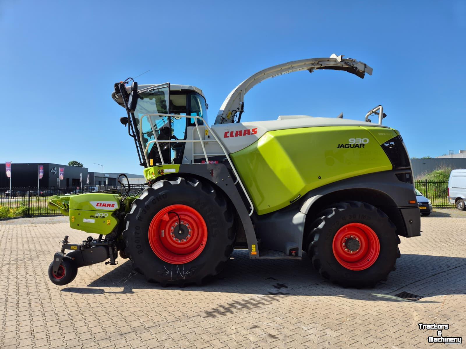 Ensileuse automotrice Claas Jaguar 930