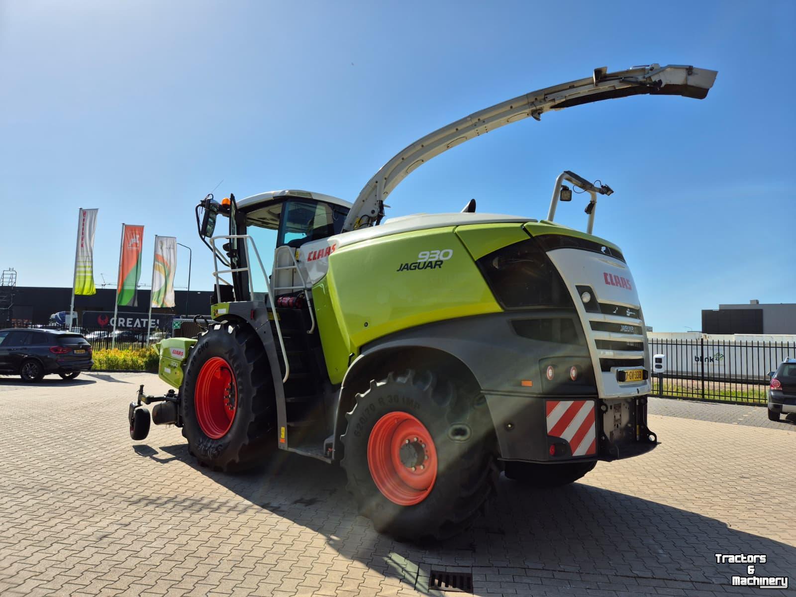 Ensileuse automotrice Claas Jaguar 930