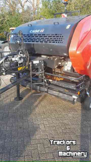 Presses Case-IH RB545 sillage pack