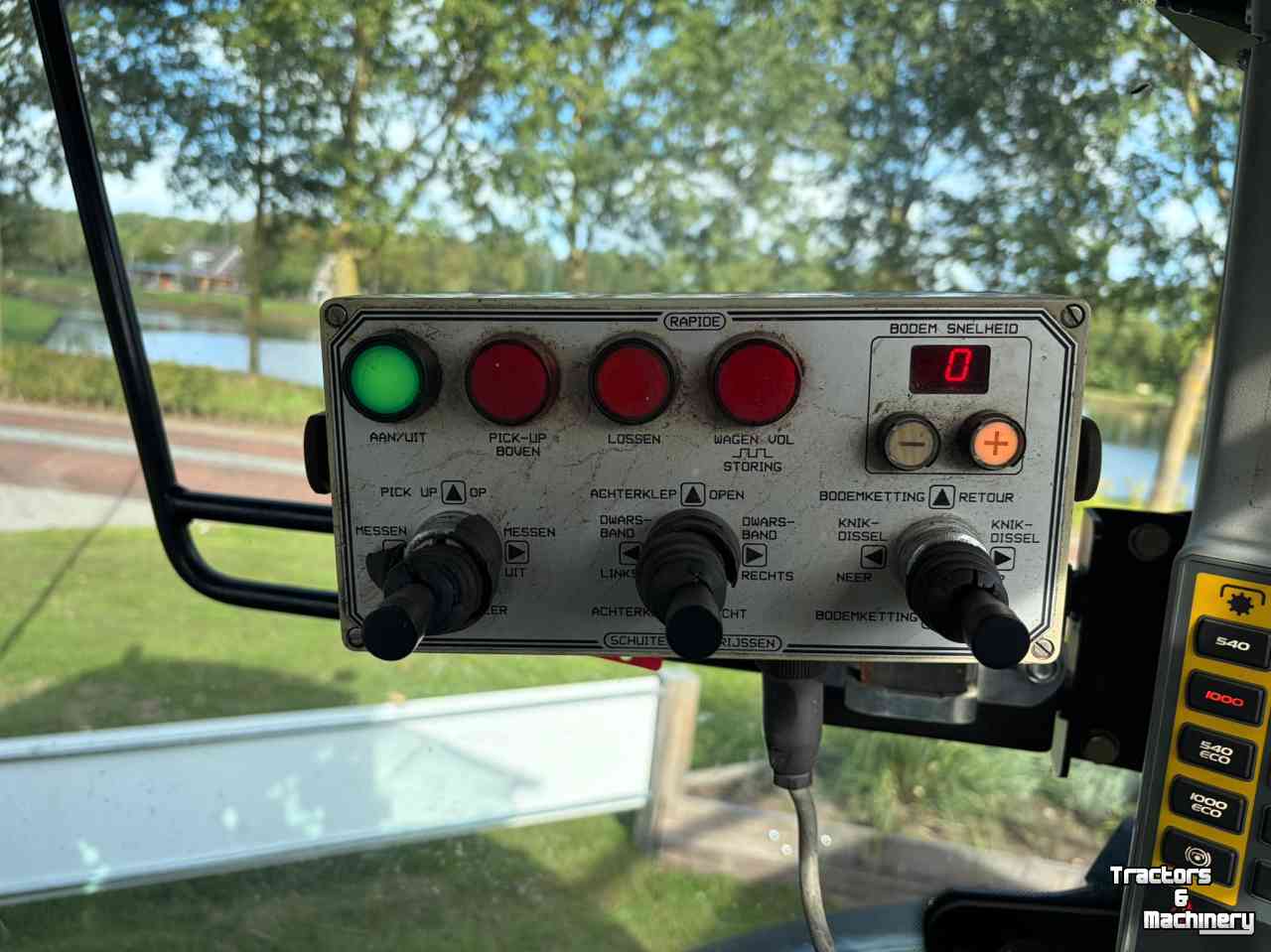 Autochargeuse Deutz-Fahr Schuitemaker K 8.41 Rapide 100