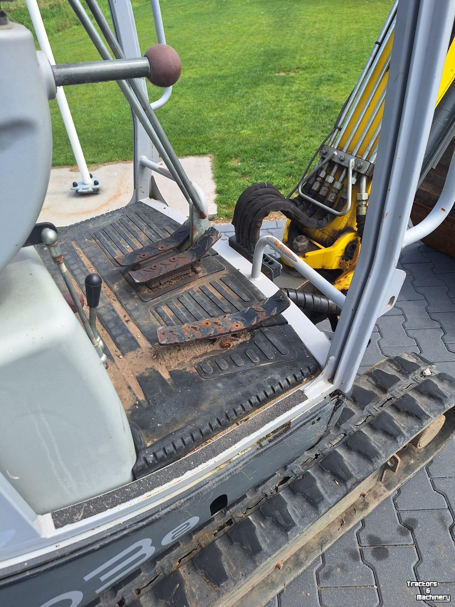 Mini pelleteuse Wacker Neuson Wacker Neuson kraan                                 1703