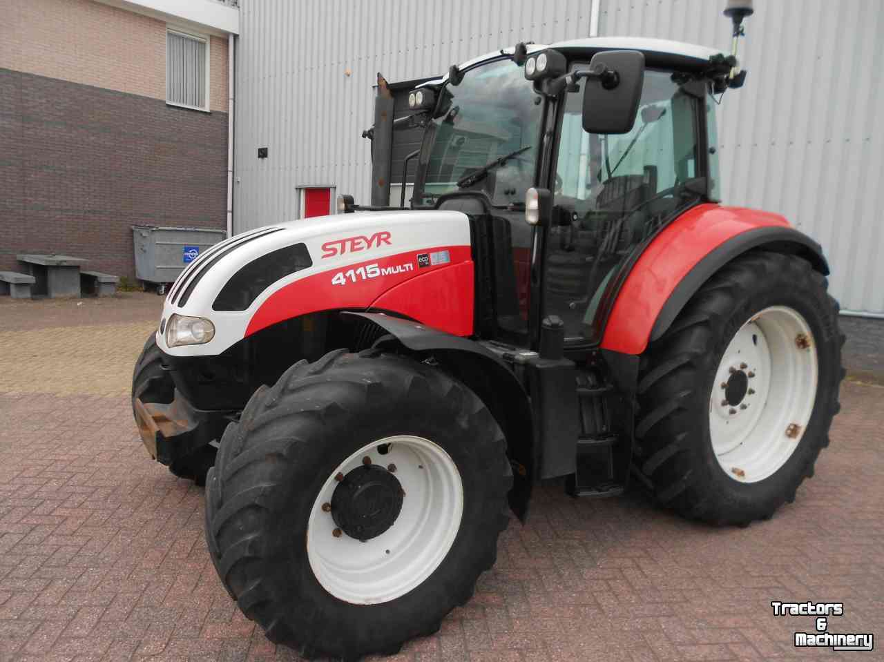 Tracteur Steyr multi 4115