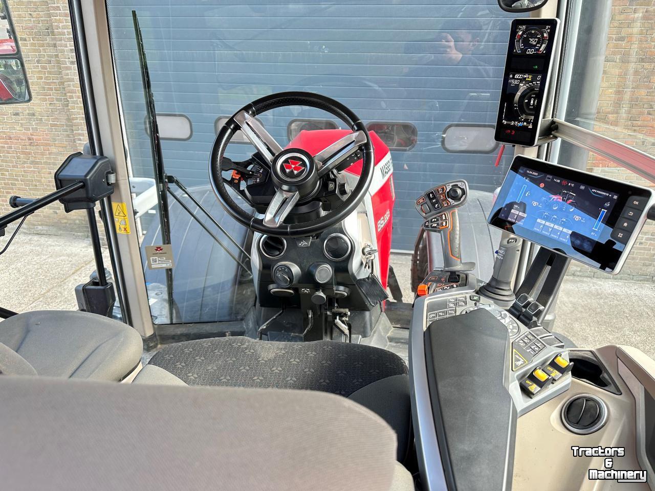 Tracteur Massey Ferguson 8S.205 Exclusive  Dyna 7