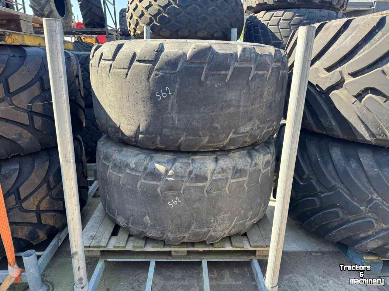 Roues, Pneus, Jantes, Barillets Jumelage  24 X 20,5 Wiel   vgm-beco-veenhuis