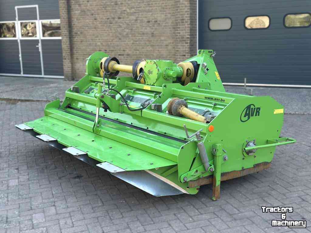 Fraise buteuse AVR GE-FORCE RIJENFREES