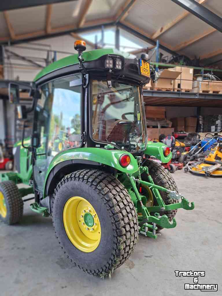 Tracteur pour horticulture John Deere 3046R