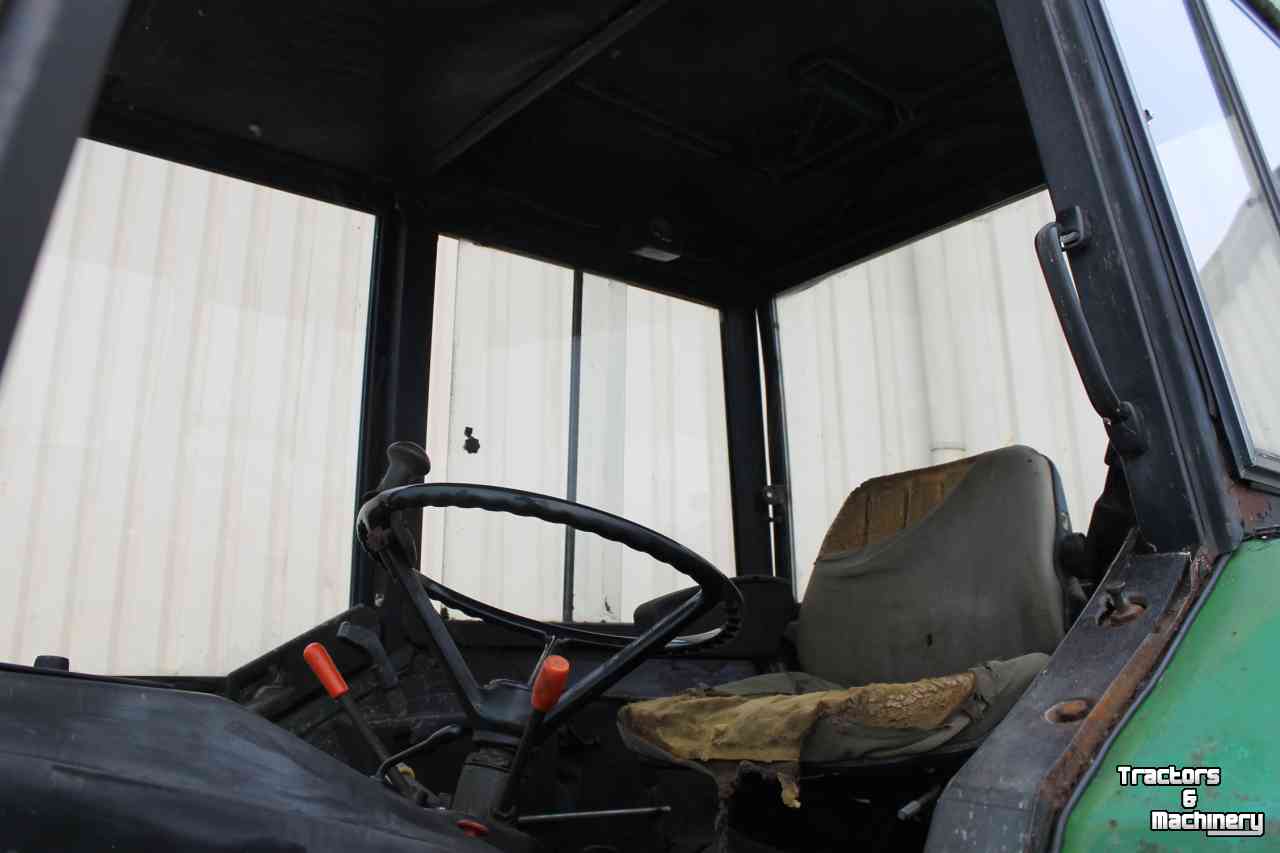 Tracteur John Deere 3130 2wd VCE cabine trekker John-Deere tractor 6-cilinder Hi-Lo