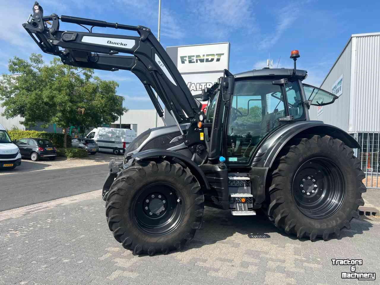 Tracteur Valtra N175 Direct