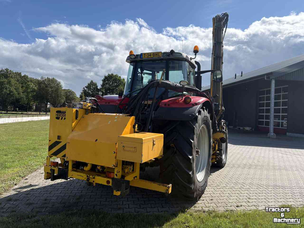 Tracteur Massey Ferguson 6490 met herder MBK503LSH