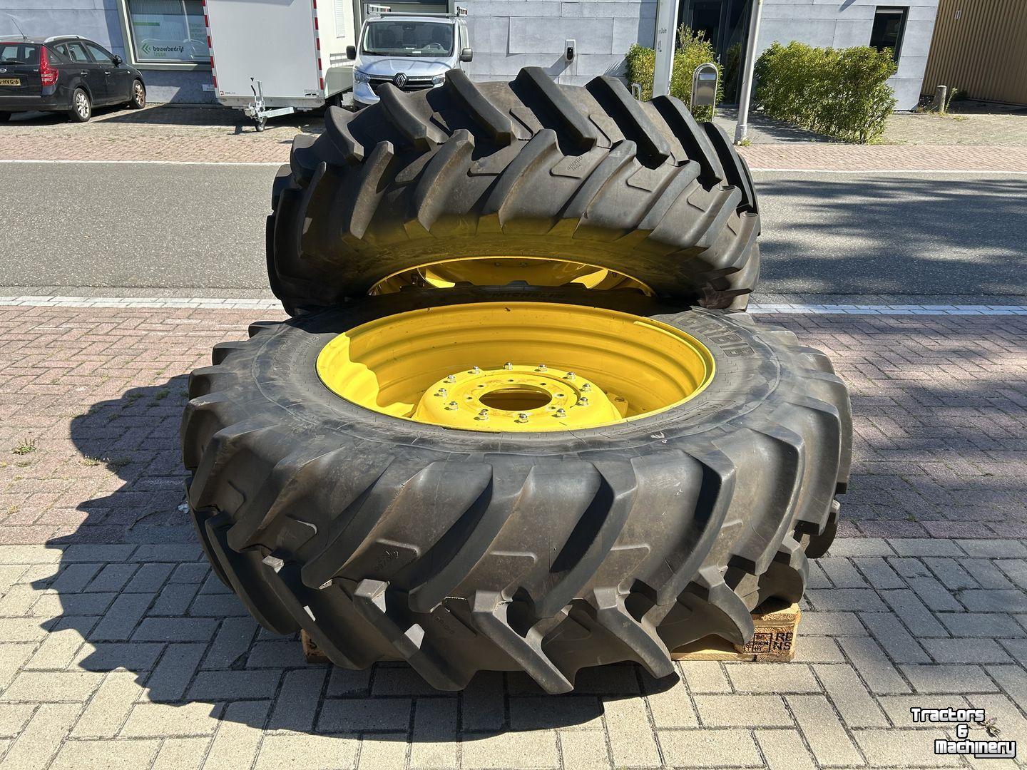 Roues, Pneus, Jantes, Barillets Jumelage Michelin Banden Michelin