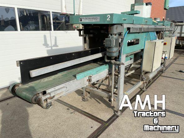 Autres matériel de convoyage et accessoires Pro-Pak BSM-1 6300X1050 ROLVERPAKKER AUTOMAAT ROLLSTOCKBAGGER NETZVERPACKUNGSMASCHINE