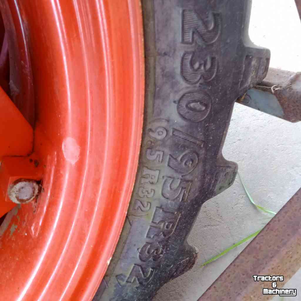 Roues, Pneus, Jantes, Barillets Jumelage Claas 270 95 r44 en 230 95 r32