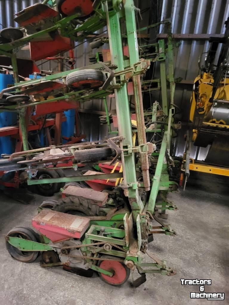 Semoir monograine Vicon Monozentra ,S