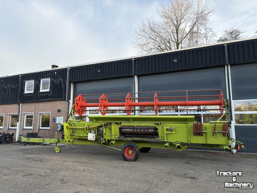 Plate-forme de coupe & pickup Claas V660 Vario Maaibord