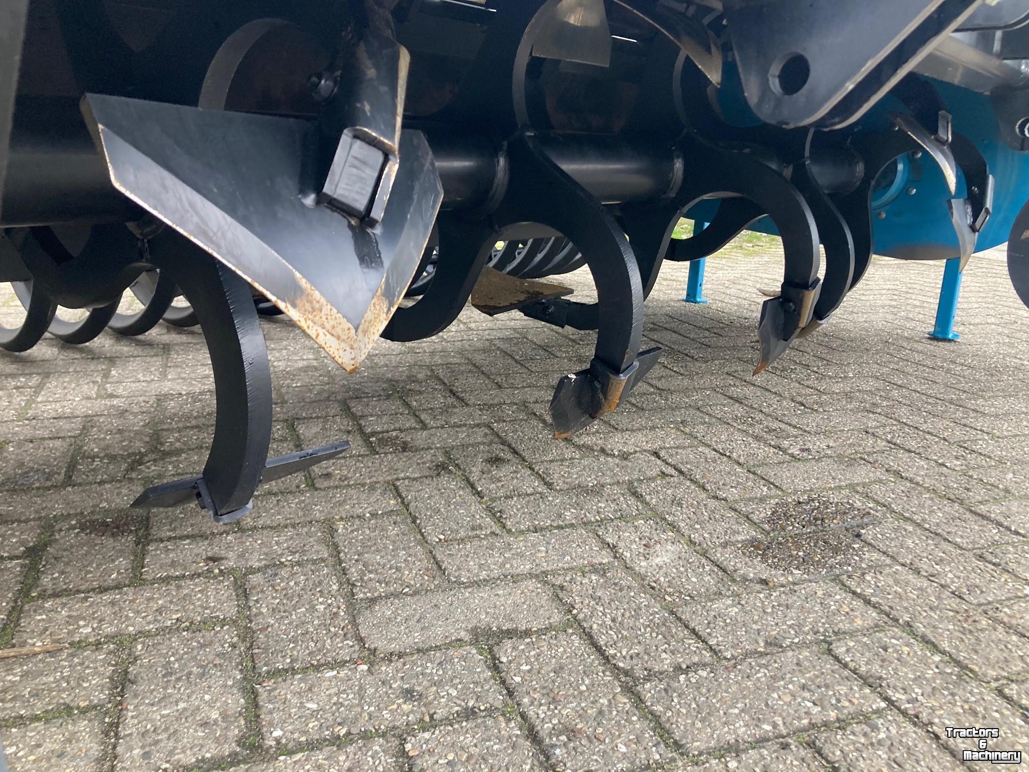 Machine à bêcher Imants 33SX 275 + dakringrol