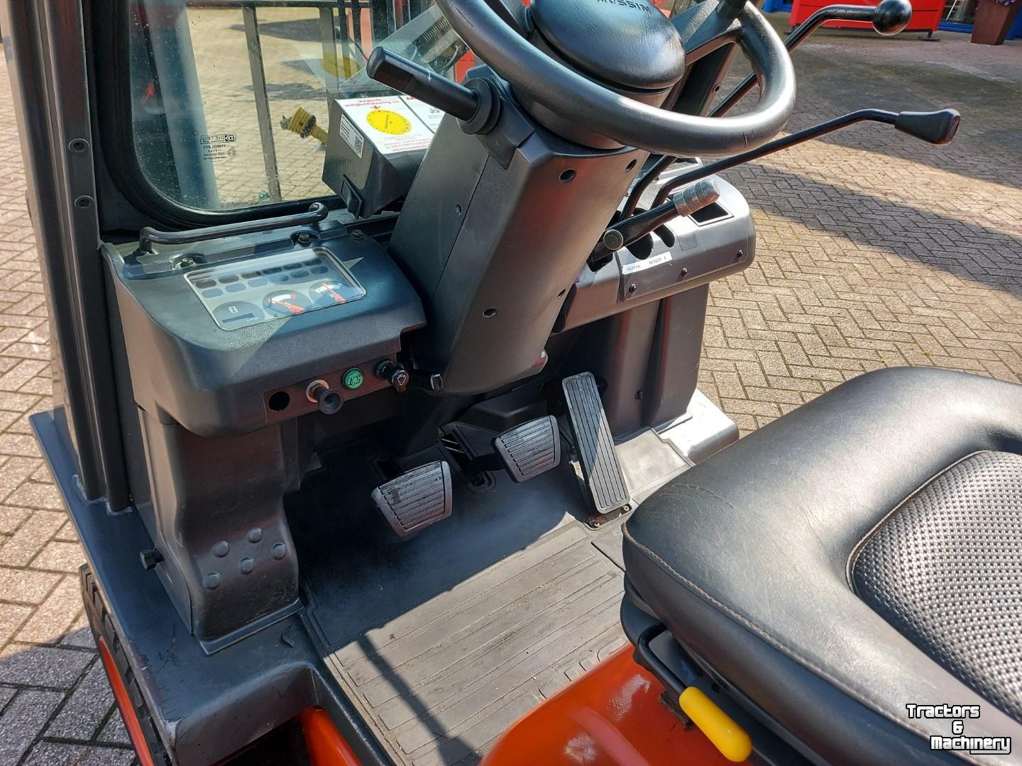 Chariot élévateur Nissan HEFTRUCK