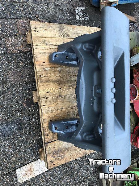 Poids frontaux Valtra Valtra - T serie gewichtendrager
