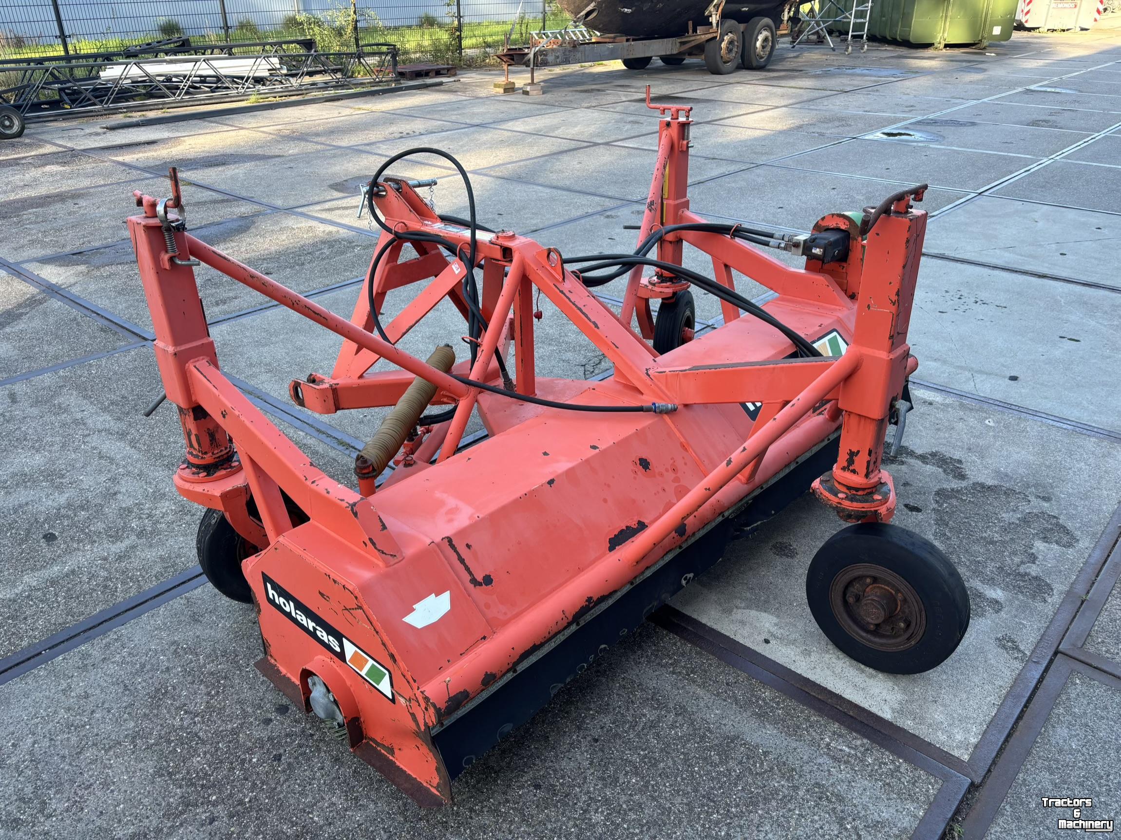 Balayeur Holaras H-220-HV