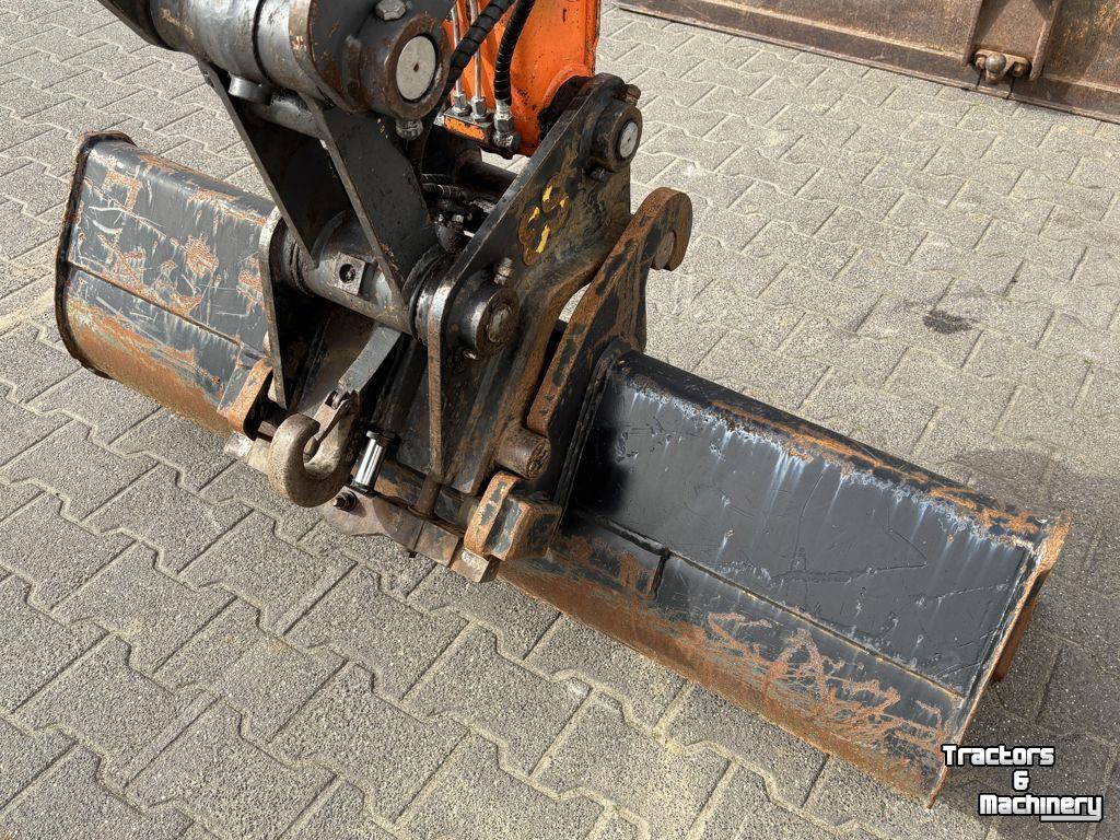 Pelleteuse Doosan DX57W-5