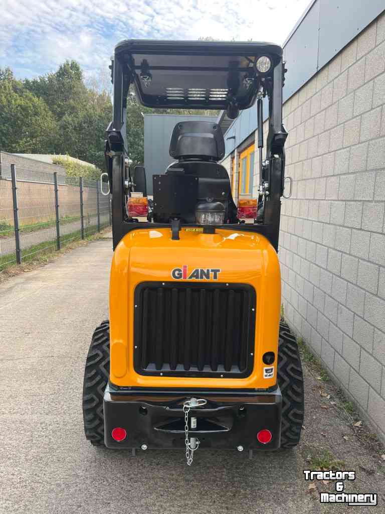 Chargeuse sur pneus Giant G1500 mini shovel kniklader