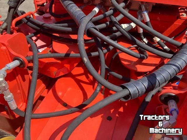 Faucheuse Kuhn FC 883 maaiset