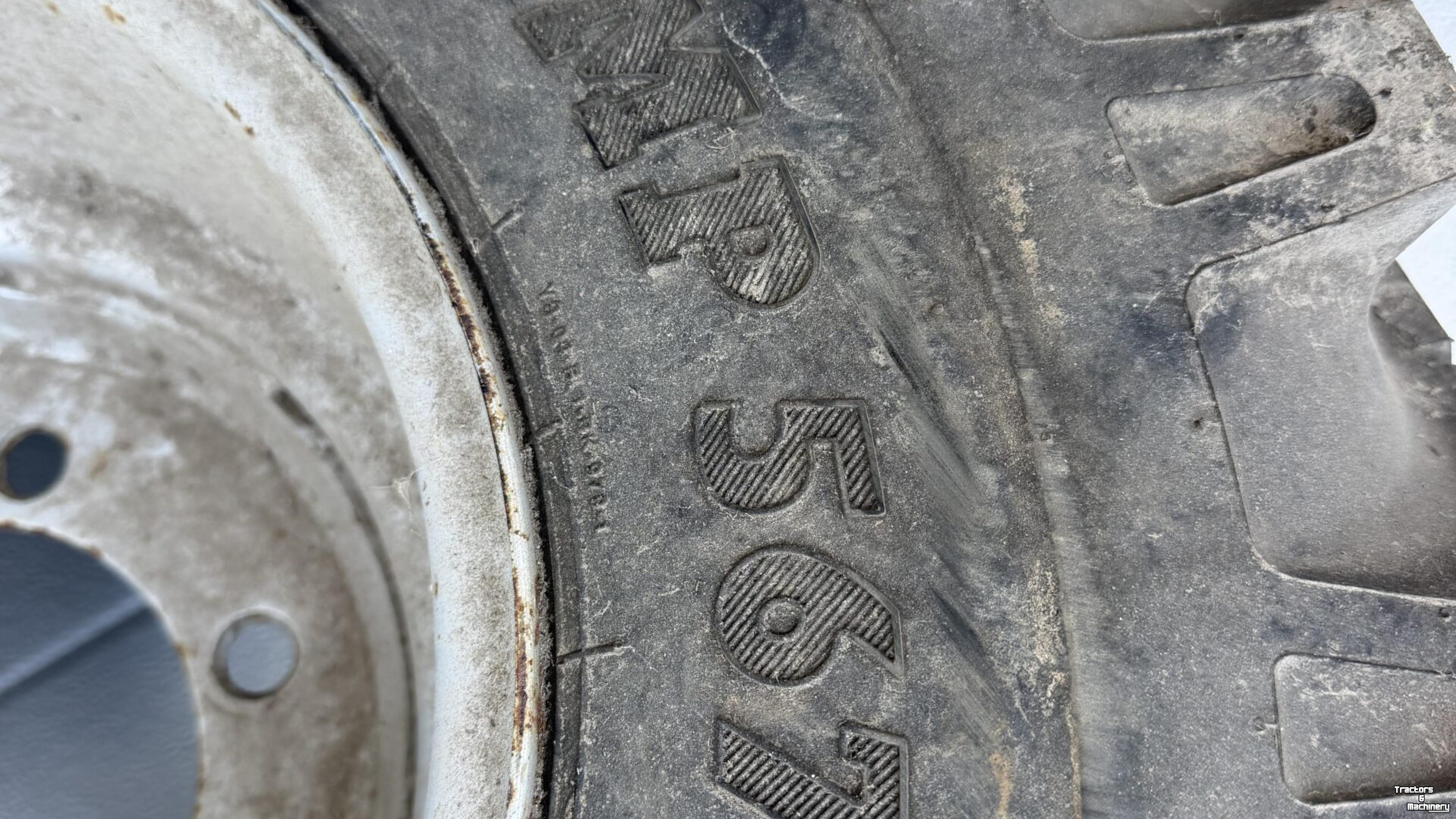 Roues, Pneus, Jantes, Barillets Jumelage BKT Band