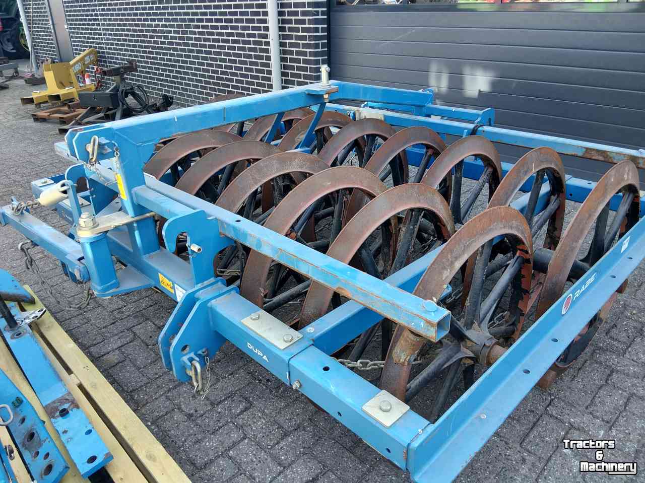 Rouleau compacteur latérale / avant Rabe DUPA 900/17 W-255 45 graden Vorenpakker voor 5 schaar ploeg