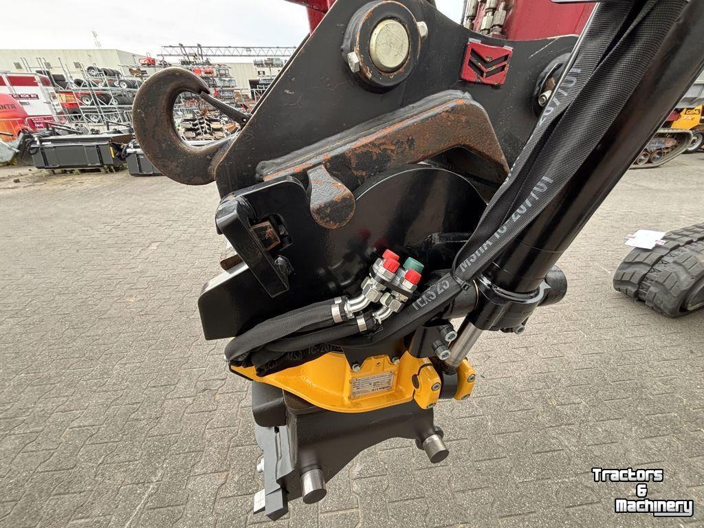 Rotateurs Engcon EC206