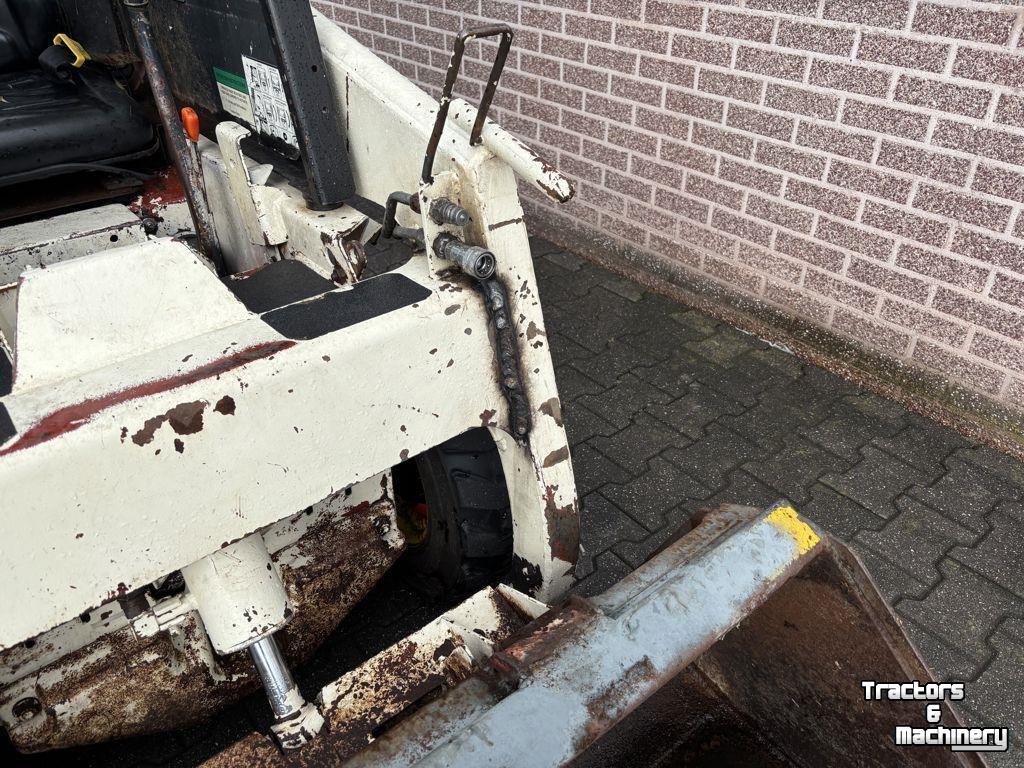 Chargeuse compacte Bobcat 453