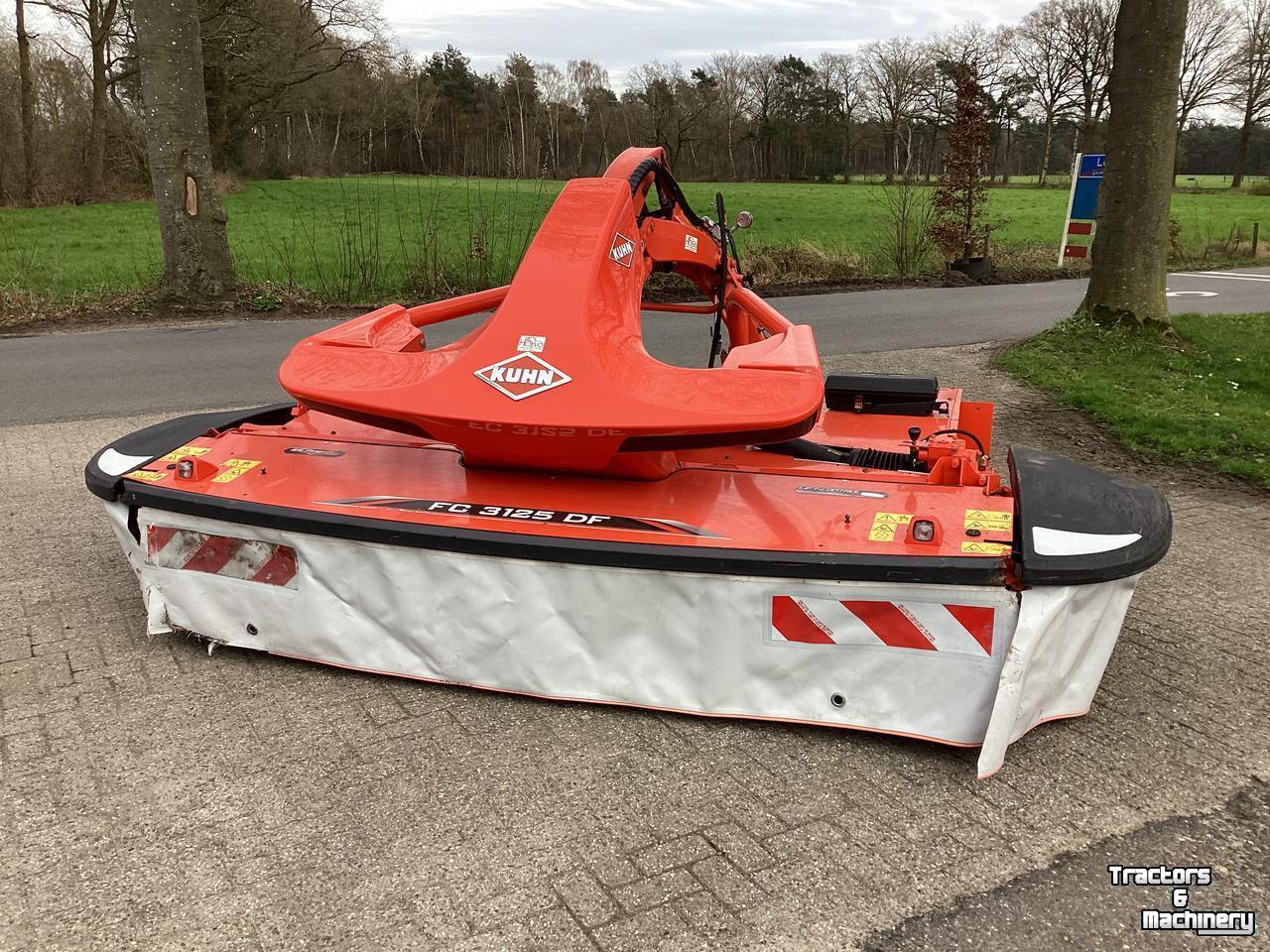 Faucheuse Kuhn FC3125DF-FF