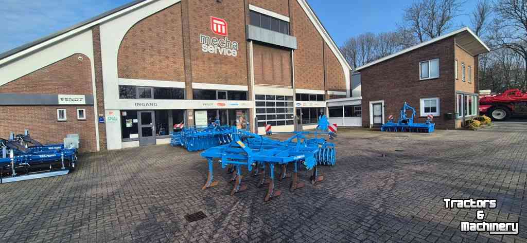 Cultivateur Lemken Karat 10/300 DEMO