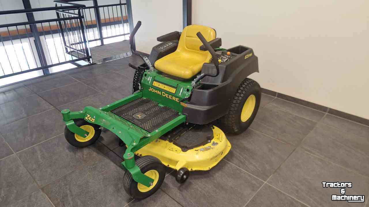 Tracteur Tondeuse Autoporté John Deere Z425