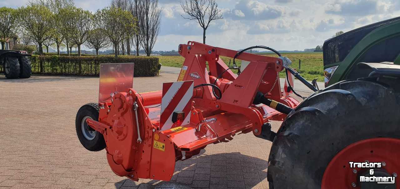 Rouleau destructeur Kuhn Frontbok EL / Biomulch
