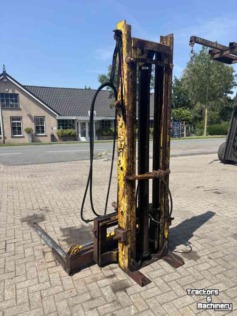 Elévateur  Hefmast met ronde-balen klem / rondebalenklem
