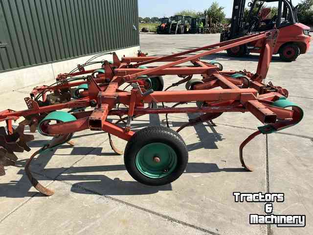 Cultivateur Kverneland kverneland cultivator