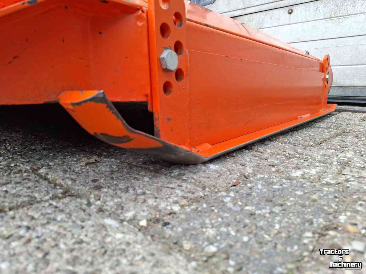 Tondeuse de refus Perfect LB-275-V weilandbloter bloter weidebloter 275 cm breed maaier mulcher