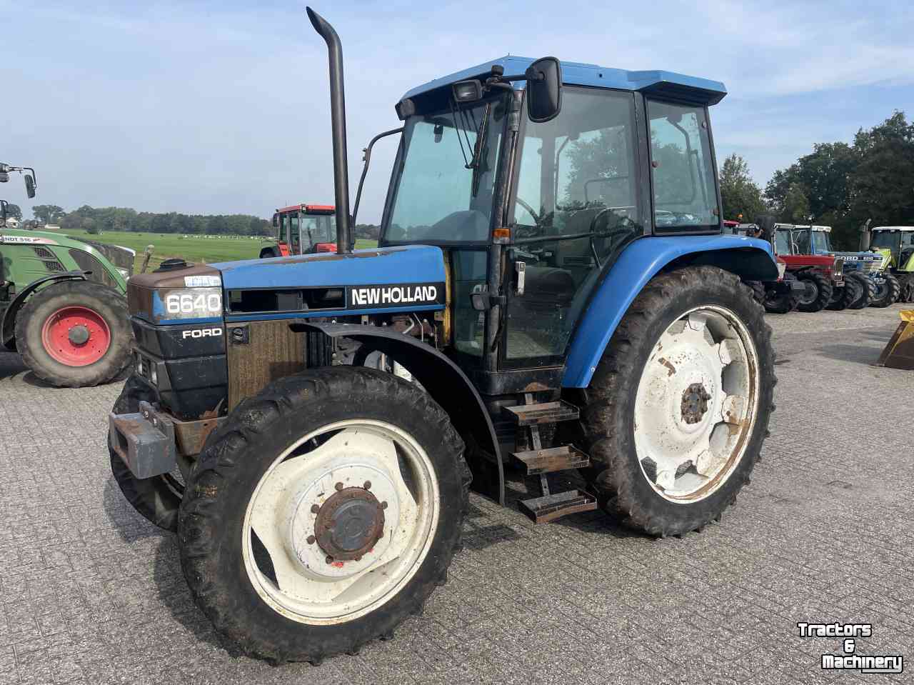 Tracteur New Holland 6640 SLE 40km kruip 4 cil.turbo