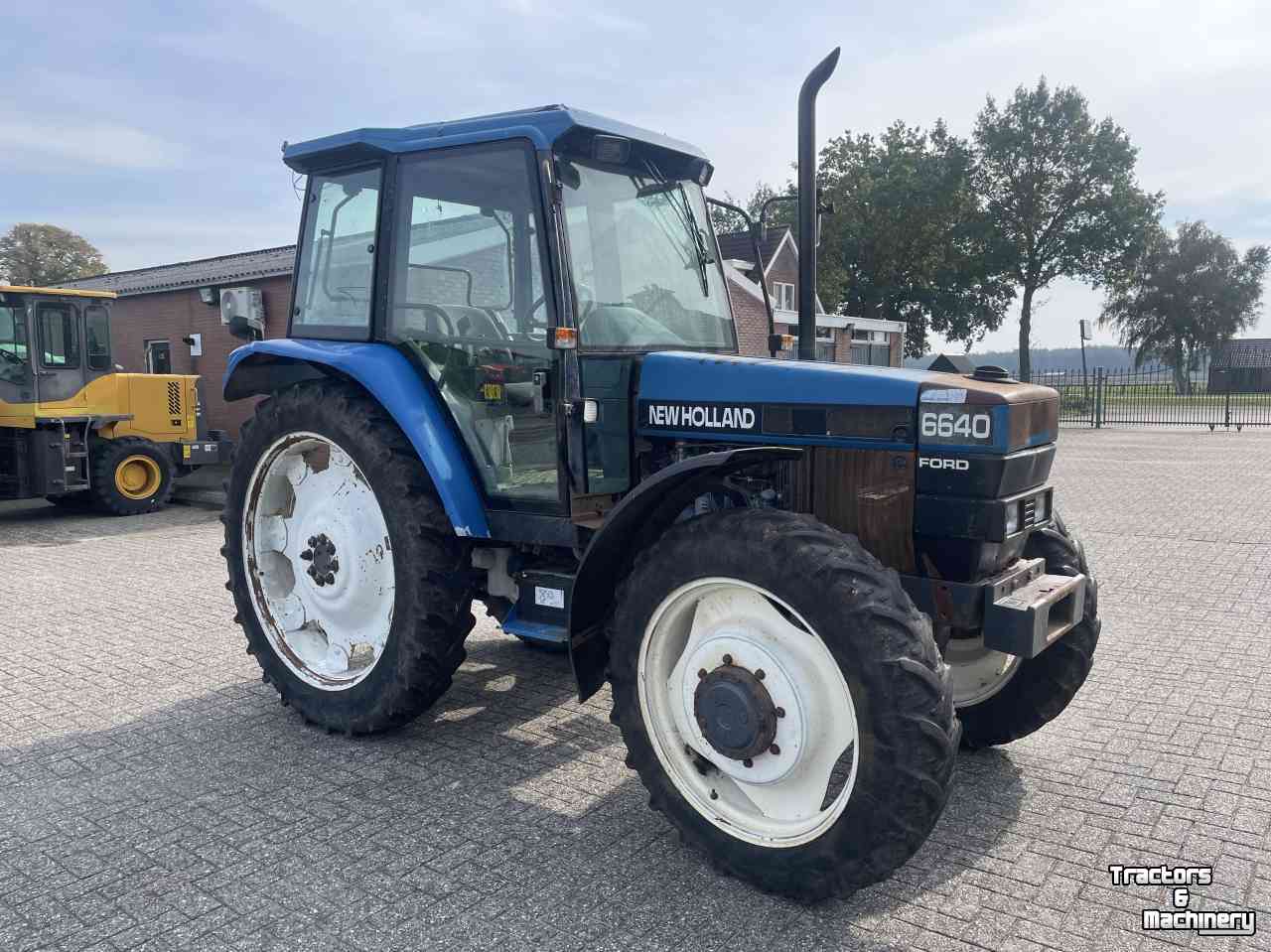 Tracteur New Holland 6640 SLE 40km kruip 4 cil.turbo