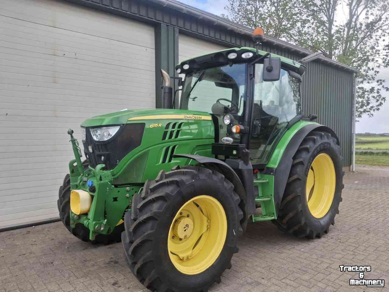Tracteur John Deere 6115R PQ
