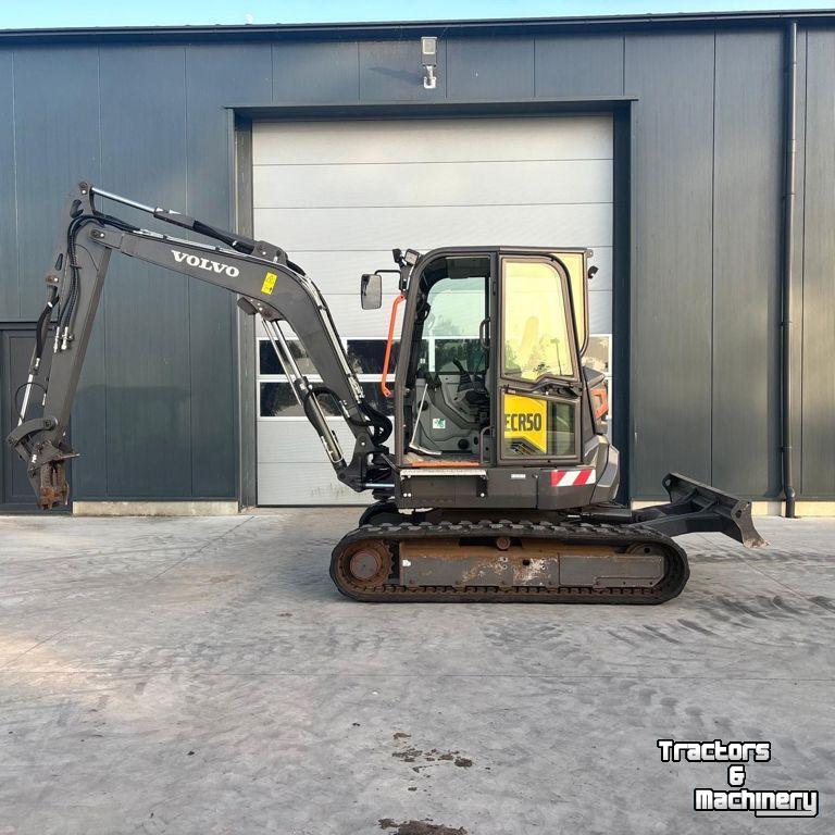 Mini pelleteuse Volvo ECR50F met Airco!!!