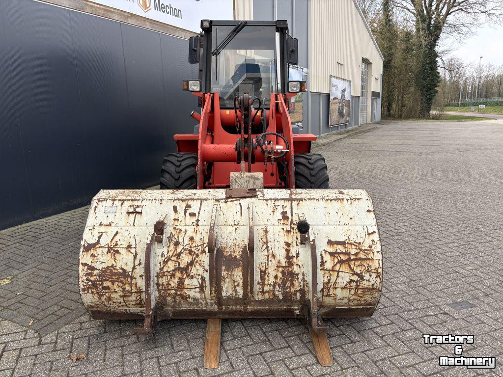 Chargeuse sur pneus O&K O&K L10
