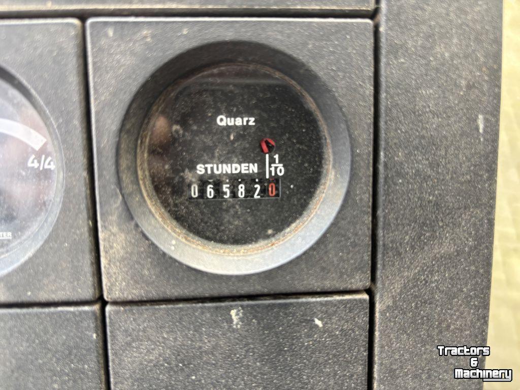 Chargeuse sur pneus O&K O&K L10