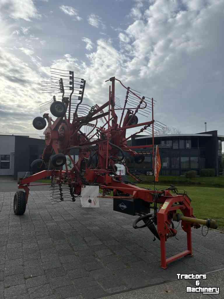Andaineur Kuhn GA 8521 Rugger
