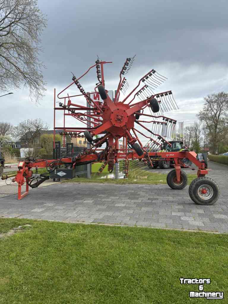 Andaineur Kuhn GA 8521 Rugger