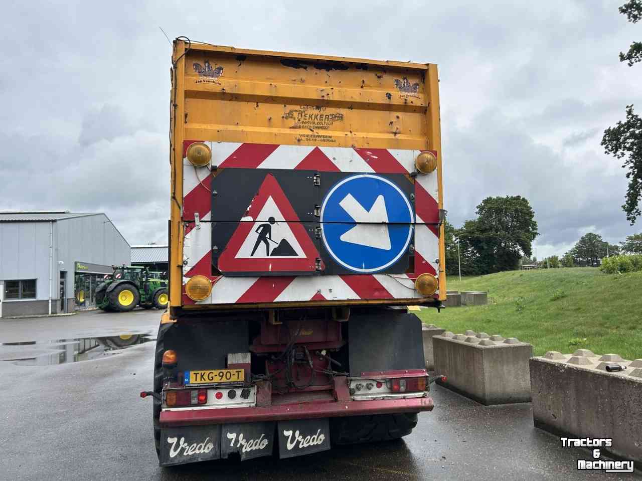 Bras avec tondeuse à fléaux Vredo VT2716HS zelfrijder